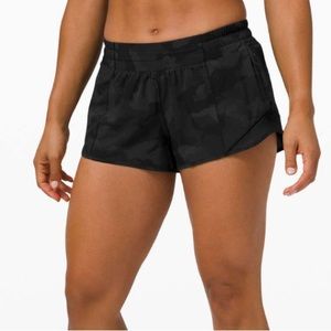 Lululemon Hotty Hot 2.5 - Black camo